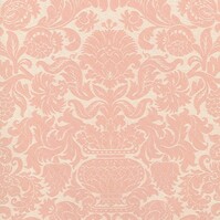 Detailansicht des Stoffes CHENONCEAU, Farbton ROSE (florale Muster und Ornamente - im Stil der Barock- u. Rokokozeit)