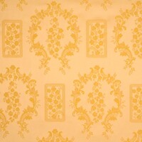Detailansicht des Stoffes GAVET, Farbton GOLD (florale Ornamente im Rokokostil)
