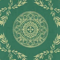 Detailansicht des Stoffes MARGERIE, Farbton  BEIGE ON VIRIDIAN GREEN (Lorbeerzweige als Trellismuster)