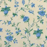 Detailansicht des Stoffes PEMBERLEY TRAIL BLUE/GREEN ON CREAM (Blumenstoff)