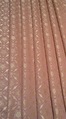 Faltenwurf des Stoffes SAN FELICE OLDROSE ON GOLD (als Vorhangstoff)